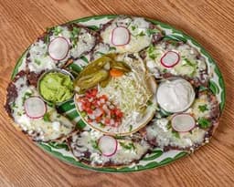 Los Nachos