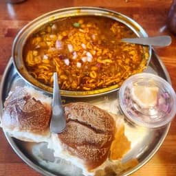 Misal Pav