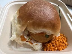 Special Vada Pav