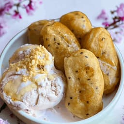 Fried Banana With Ice Cream*