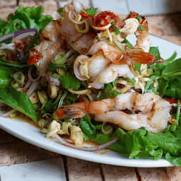Grilled Shrimps Salad