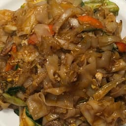 Pad Kee Mao (Drunken Noodles)