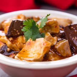 豬血豆腐 Pork Blood and Tofu