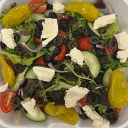Nonna's Garden Salad