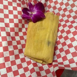 Corn Leaf Tamales Chicken