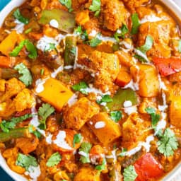 Rayalaseema Mix Veg Curry (Free Naan)