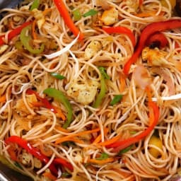 Egg Hakka Noodles Family Pack