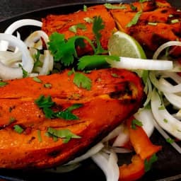 Tandoori Chicken (2Pcs) (Free Naan)