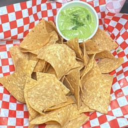 Chips & Guacamole