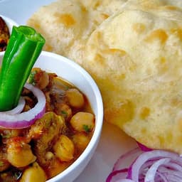 Channa Bathura