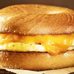 Cheddar Cheese Egg Sandwich