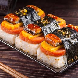 B10. Unagi Musubi (3 Pieces)