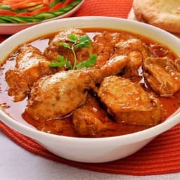Andhra Chicken Curry (Bezawada Kodi Koora)