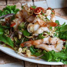 Grilled Shrimps Salad