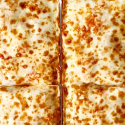 Detroit-Style Deep Dish Cheese