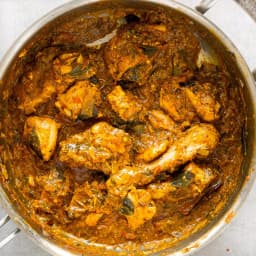 Gongura Chicken Curry (Free Naan)