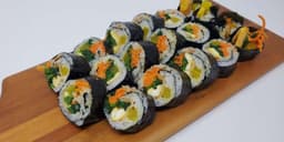 Vegetable Kimbap (2 Rolls)